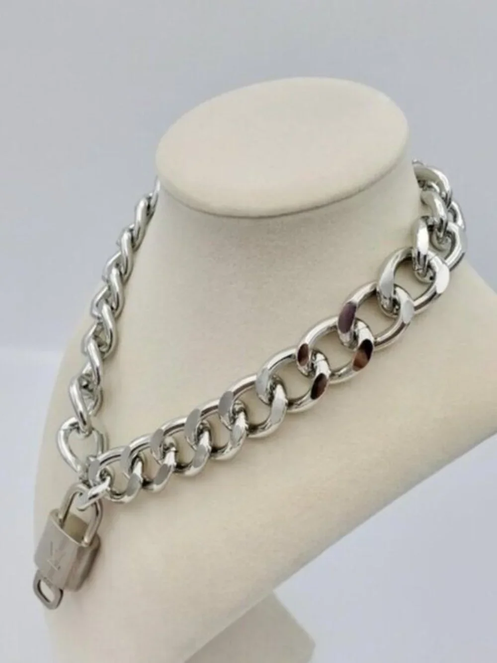 Authentic Louis Vuitton Padlock w/Unbranded Stainless Steel Plated Silver Chain